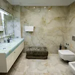 Szálloda Hotel Vila Tirana 3*