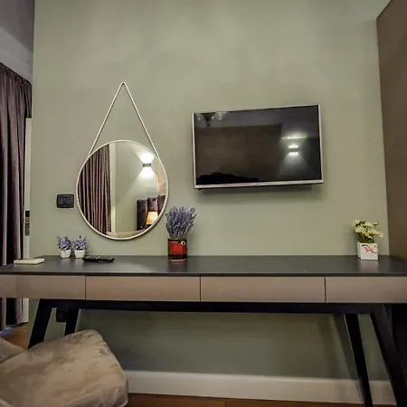 Hotel Vila Tirana 酒店 3*