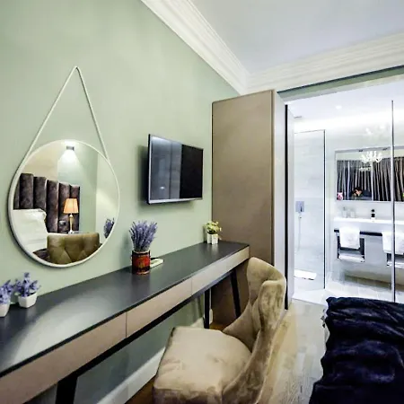 Hotel Vila Tirana 地拉那