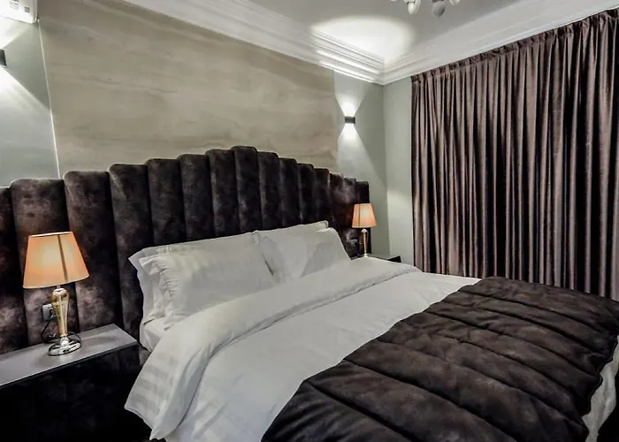 Hotel Vila Tirana Otel 3*