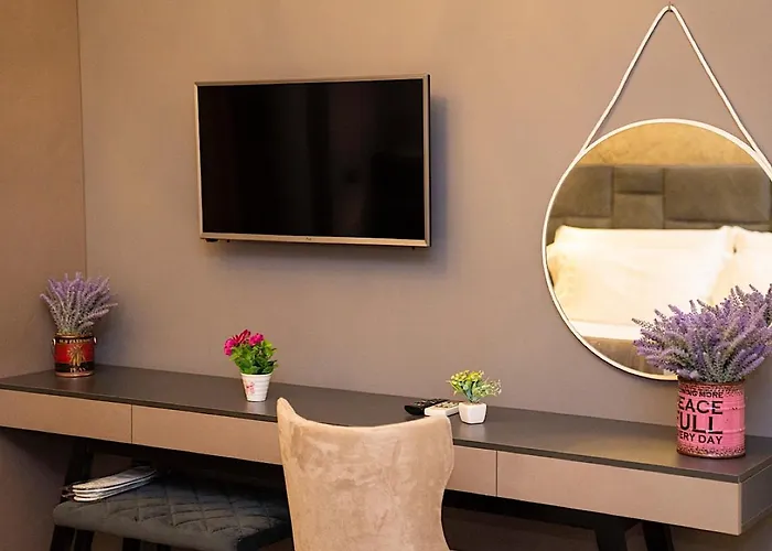 Hotel Vila Tirana 3*