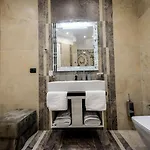 Hotel Vila Tirana 3* ティラナ