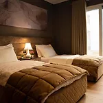 ホテル Hotel Vila Tirana