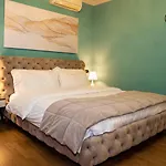 Hotel Vila Tirana ホテル ティラナ